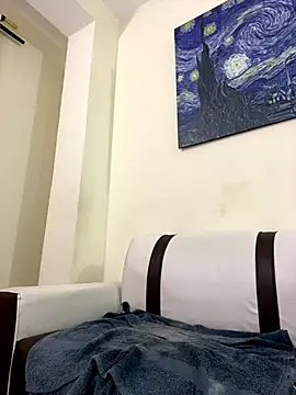 Snapshot of lunainsane58 chatting on November 4, 2025, 8:18 am lunainsane58 online show from November 4, 2025, 8:18 am