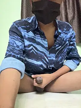 Snapshot of Princee9 chatting on December 13, 2025, 10:38 pm Princee9 online show from December 13, 2025, 10:38 pm