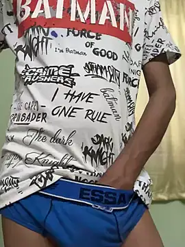 Snapshot of Princee9 chatting on December 13, 2024, 6:21 am Princee9 online show from December 13, 2024, 6:21 am