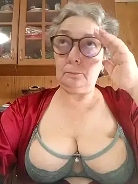 Snapshot of IrinaSweet54 chatting on November 1, 2025, 8:19 am IrinaSweet54 online show from November 1, 2025, 8:19 am