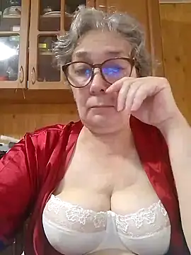 IrinaSweet54 online show from October 12, 2025, 8:05 am