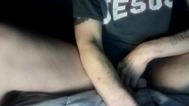 Snapshot of LayingRealism chatting on March 29, 2026, 3:52 am LayingRealism online show from March 29, 2026, 3:52 am