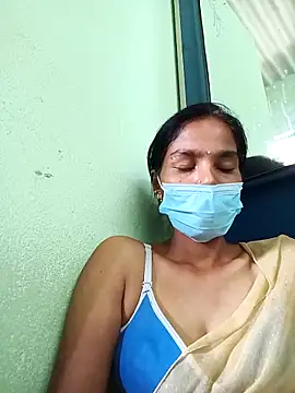 anusiya01 online show from October 8, 2025, 4:14 am