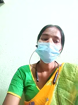 anusiya01 online show from October 4, 2025, 9:11 am