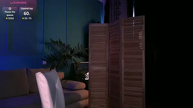 Snapshot of Ariell_Margot_ chatting on November 15, 2025, 7:23 am Ariell Margot online show from November 15, 2025, 7:23 am