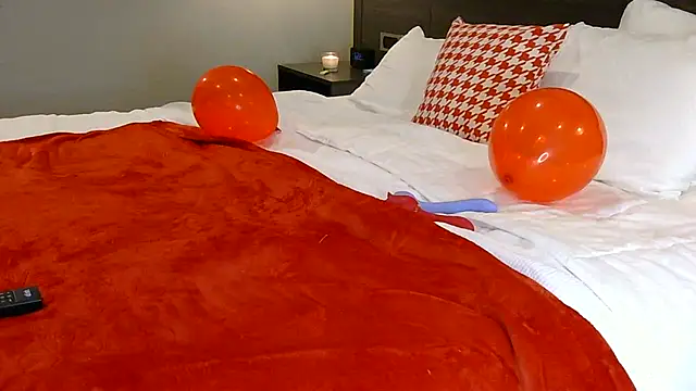 Snapshot of Sexyhottpunani chatting on December 13, 2025, 11:22 pm Sexyhottpunani online show from December 13, 2025, 11:22 pm