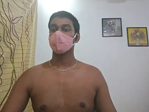 Snapshot of brownguy1234 chatting on December 15, 2025, 7:52 pm brownguy1234 online show from December 15, 2025, 7:52 pm