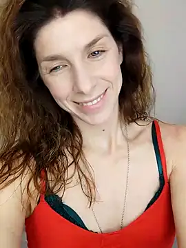 Snapshot of YourSuperModel chatting on November 27, 2025, 10:59 am YourSuperModel online show from November 27, 2025, 10:59 am