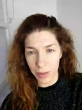 Snapshot of YourSuperModel chatting on November 26, 2025, 5:40 am YourSuperModel online show from November 26, 2025, 5:40 am