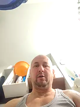 Snapshot of intx800 chatting on November 16, 2025, 7:46 am intx800 online show from November 16, 2025, 7:46 am