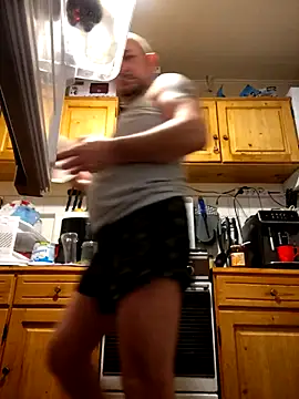 Snapshot of intx800 chatting on December 3, 2025, 3:07 am intx800 online show from December 3, 2025, 3:07 am