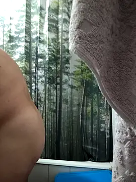 intx800 online show from April 9, 2026, 2:24 am