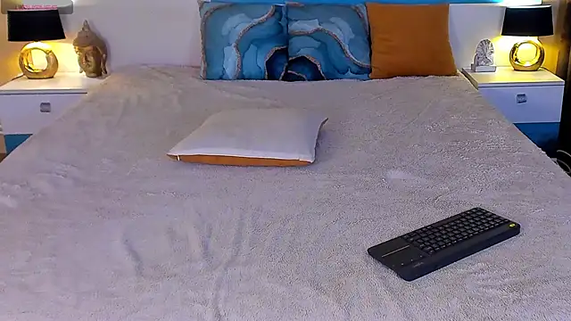 Snapshot of tequillashot chatting on January 24, 2025, 3:24 pm tequillashot online show from January 24, 2025, 3:24 pm