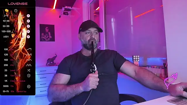 MAGABEAR077 online show from April 7, 2026, 9:55 am