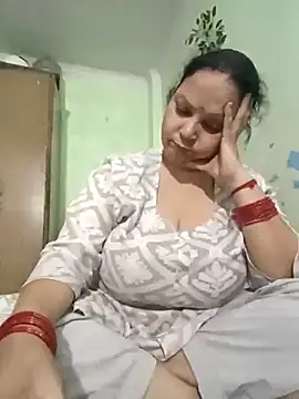 Snapshot of Kavya_kapoor chatting on November 13, 2025, 5:17 pm Kavya kapoor online show from November 13, 2025, 5:17 pm