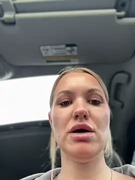 Snapshot of Devill_Angel_ chatting on September 22, 2025, 11:27 am Devill Angel online show from September 22, 2025, 11:27 am