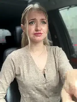 Snapshot of Devill_Angel_ chatting on November 7, 2025, 10:09 am Devill Angel online show from November 7, 2025, 10:09 am