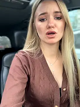 Snapshot of Devill_Angel_ chatting on October 11, 2025, 11:33 am Devill Angel online show from October 11, 2025, 11:33 am