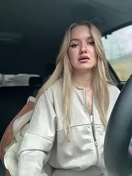 Devill Angel  online show from December 20, 2025, 9:45 am