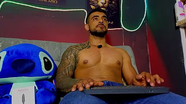 ERIC HARRISON online show from March 11, 2026, 2:05 am