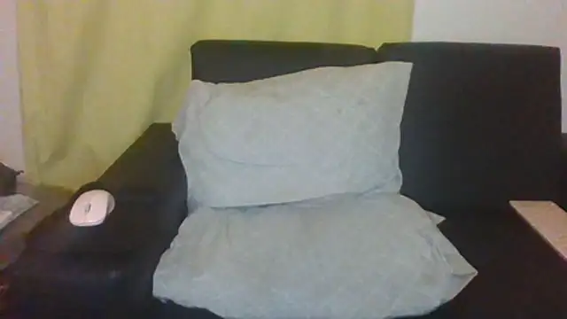 thekelliecapri online show from July 16, 2026, 7:27 am