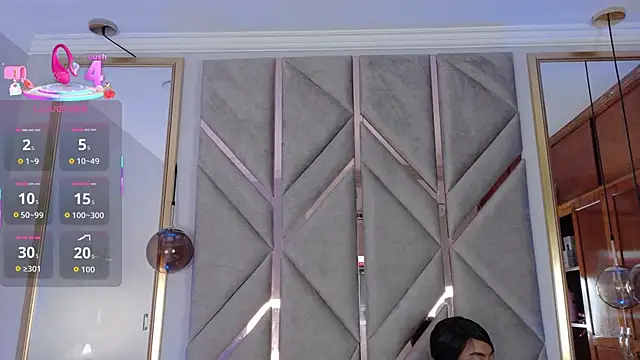 Snapshot of Lola_King chatting on November 3, 2025, 11:30 pm Lola King online show from November 3, 2025, 11:30 pm