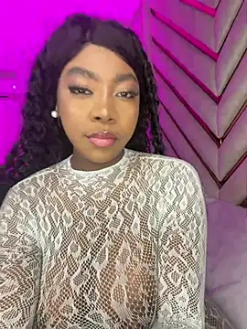 Lola King online show from May 16, 2026, 1:37 am