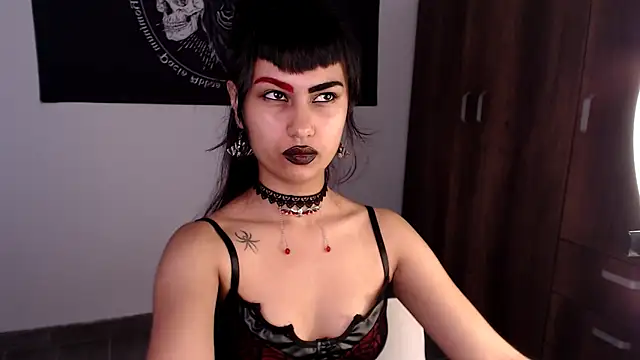 Snapshot of Little-Lucifer chatting on January 9, 2026, 7:32 pm Little-Lucifer online show from January 9, 2026, 7:32 pm