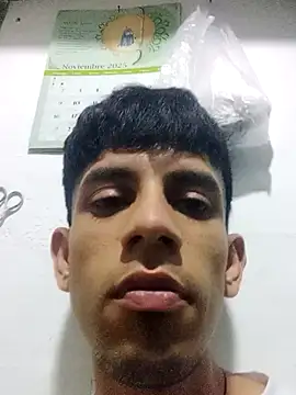 Snapshot of DecisivePimiento chatting on November 21, 2025, 4:22 am DecisivePimiento online show from November 21, 2025, 4:22 am
