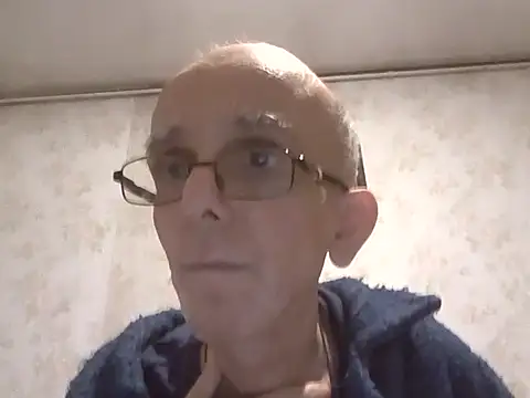 mariusica1xh online show from December 15, 2025, 12:16 am