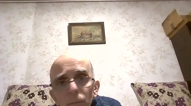 Snapshot of mariusica1@xh chatting on March 10, 2025, 9:18 pm mariusica1xh online show from March 10, 2025, 9:18 pm