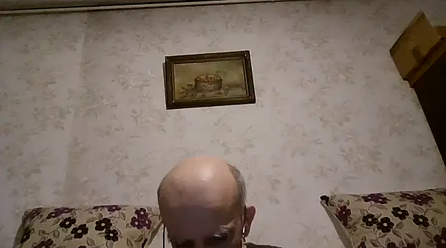 Snapshot of mariusica1@xh chatting on March 14, 2025, 7:12 pm mariusica1xh online show from March 14, 2025, 7:12 pm