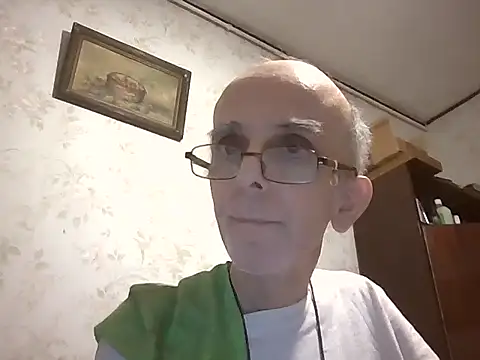 Snapshot of mariusica1@xh chatting on September 16, 2025, 9:38 pm mariusica1xh online show from September 16, 2025, 9:38 pm