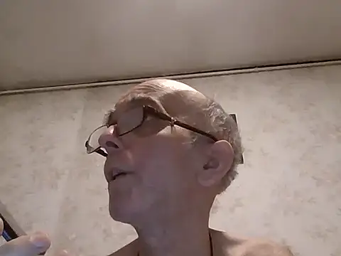 Snapshot of mariusica1@xh chatting on September 9, 2025, 5:44 pm mariusica1xh online show from September 9, 2025, 5:44 pm