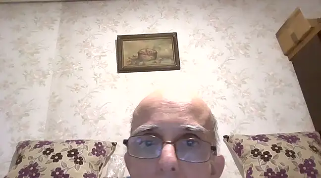 Snapshot of mariusica1@xh chatting on March 19, 2025, 9:27 pm mariusica1xh online show from March 19, 2025, 9:27 pm
