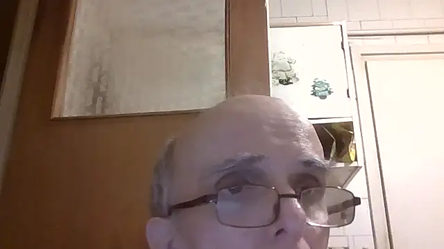 mariusica1xh online show from March 9, 2026, 11:08 pm