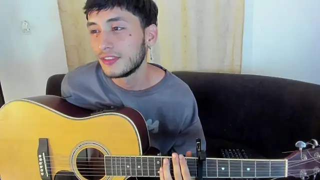 Snapshot of Henrikk_senn chatting on November 8, 2025, 11:41 pm Henrikk senn online show from November 8, 2025, 11:41 pm