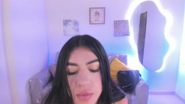 Charlotte cowell sub1  online show from January 13, 2026, 6:34 pm