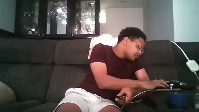 nintendogaymer69 online show from October 19, 2025, 2:09 pm