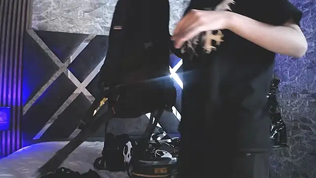 Snapshot of bellatrix25 chatting on December 2, 2024, 7:44 pm bellatrix25 online show from December 2, 2024, 7:44 pm