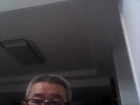 Snapshot of hewujiutian2024 chatting on June 1, 2026, 12:05 pm hewujiutian2024 online show from June 1, 2026, 12:05 pm