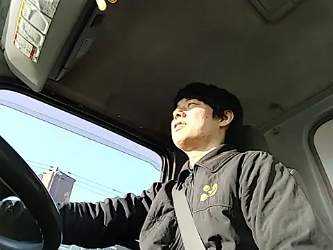 whitebriefboy online show from March 19, 2026, 10:21 pm