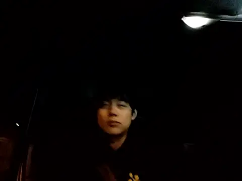 whitebriefboy online show from April 8, 2026, 5:03 pm