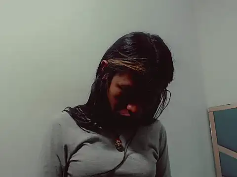 Snapshot of danna_veryhot_ chatting on December 15, 2025, 7:41 pm danna veryhot online show from December 15, 2025, 7:41 pm