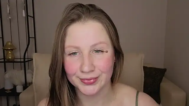 Helens love online show from February 2, 2026, 8:02 am