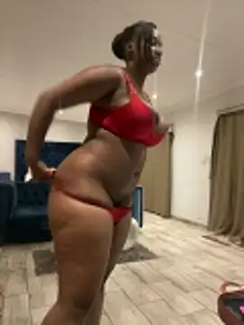 Snapshot of Candy_Love_18 chatting on April 7, 2026, 9:16 pm Candy Love 18 online show from April 7, 2026, 9:16 pm
