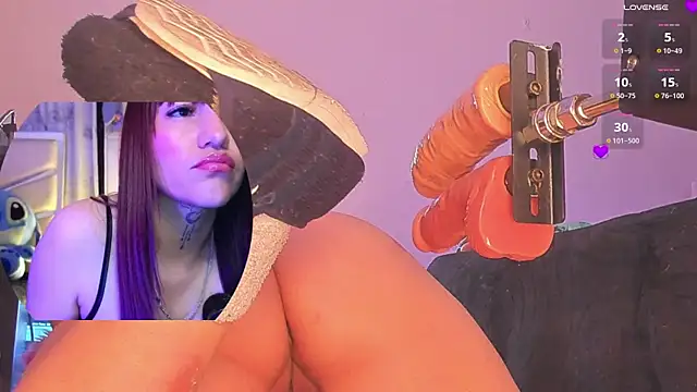 Snapshot of jolee__ chatting on November 4, 2025, 2:15 am jolee online show from November 4, 2025, 2:15 am