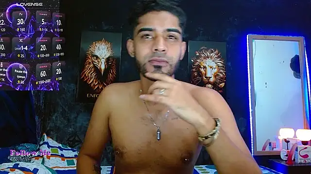 ryanse hot online show from October 25, 2025, 8:09 pm