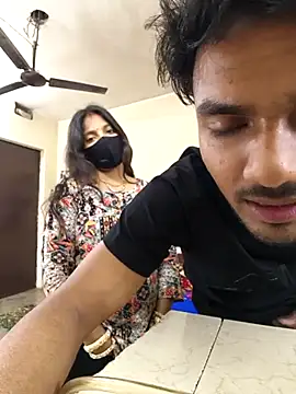 Snapshot of riya190 chatting on February 24, 2025, 6:26 pm riya190 online show from February 24, 2025, 6:26 pm