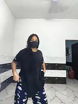 Snapshot of riya190 chatting on October 6, 2025, 6:41 pm riya190 online show from October 6, 2025, 6:41 pm